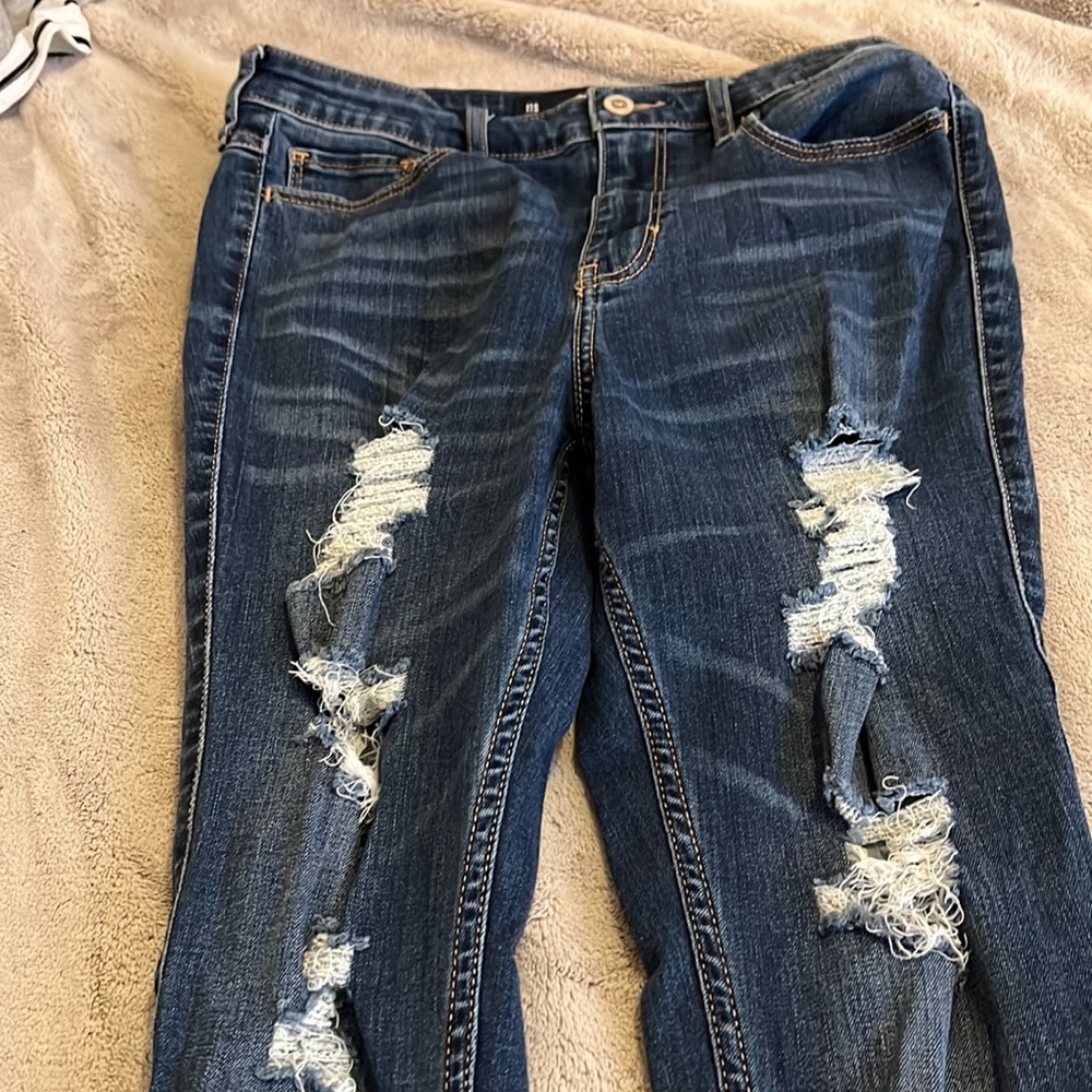 dark blue jeans from hollister size 11s